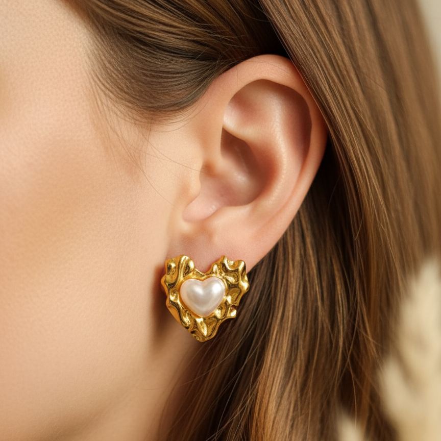 Amour Heart Studs